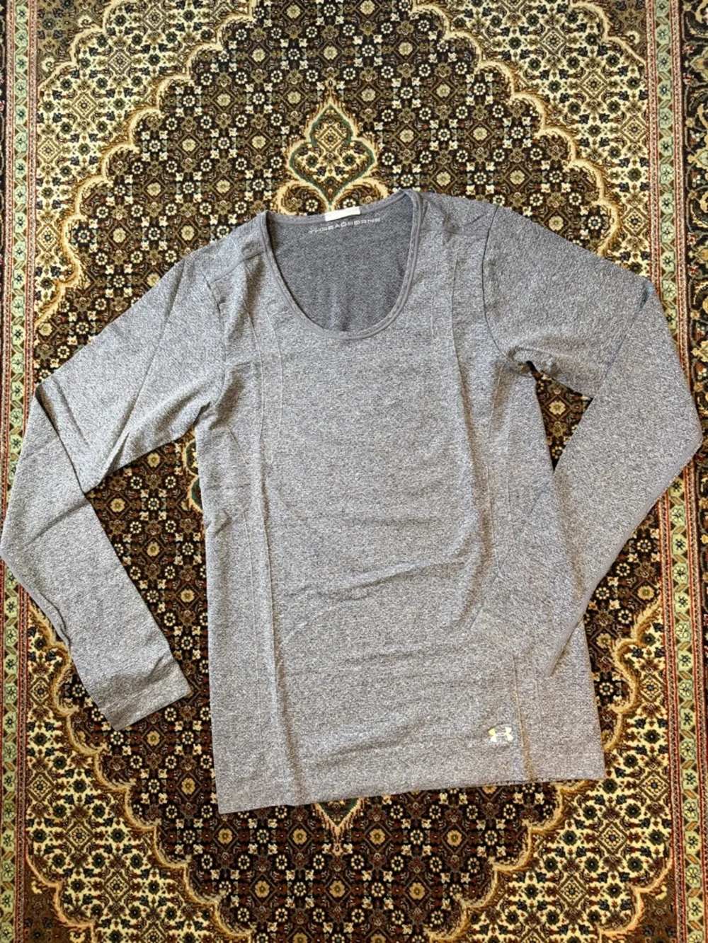 Under Armour Threadborne heat gear in very good condition - Picture 1 of 6